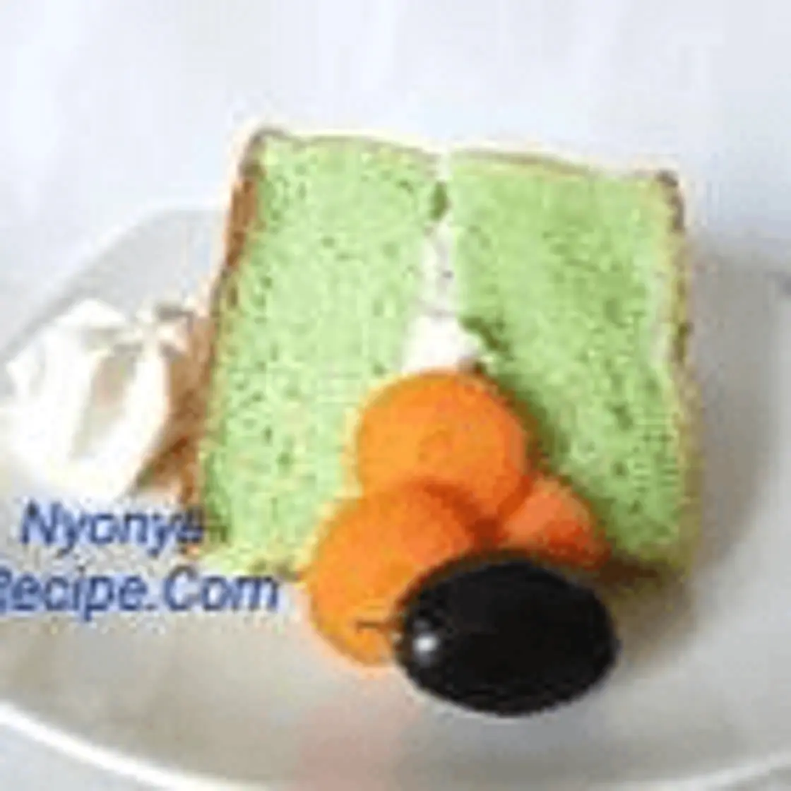 Pandan chiffon cake