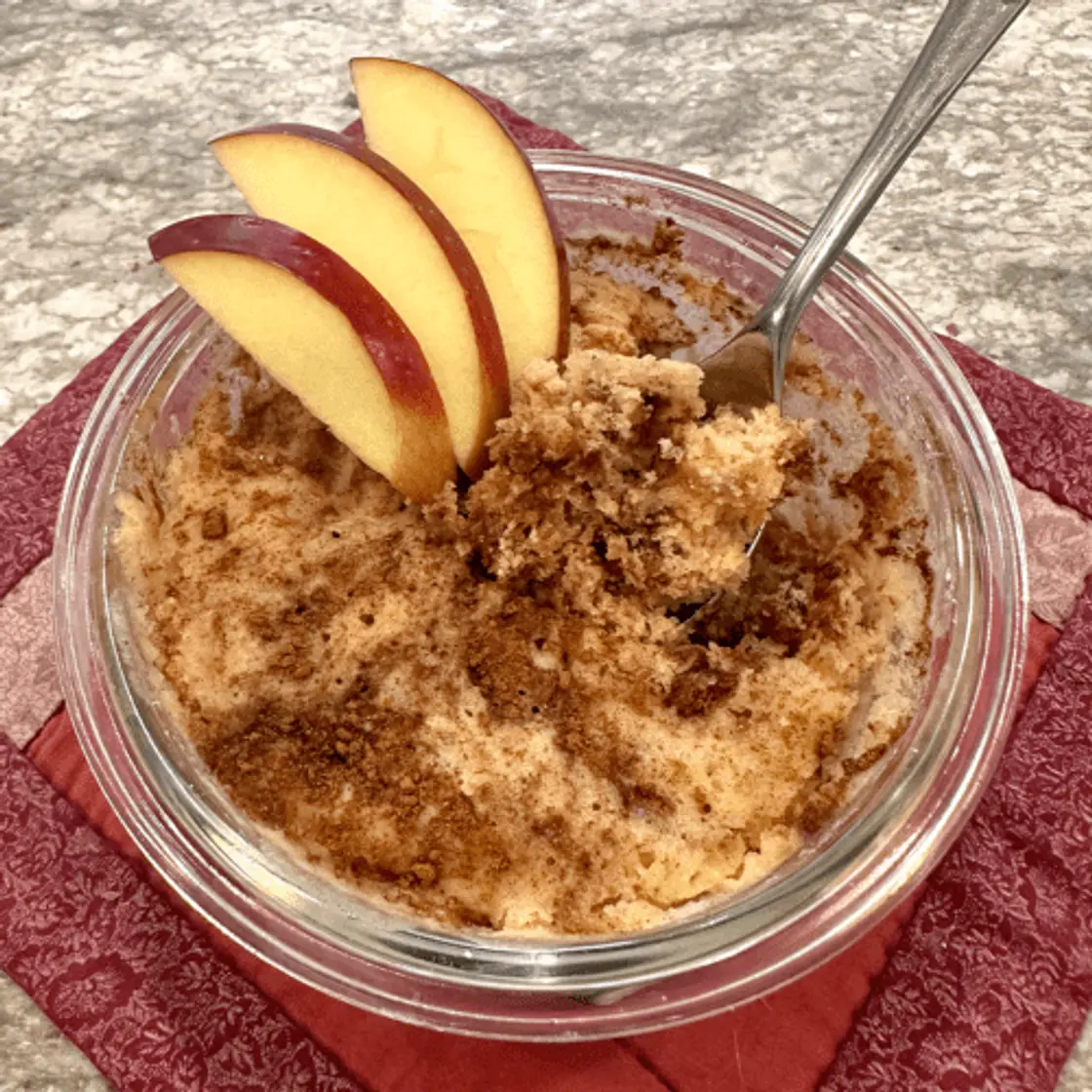 Apple Cinnamon Mug Cake