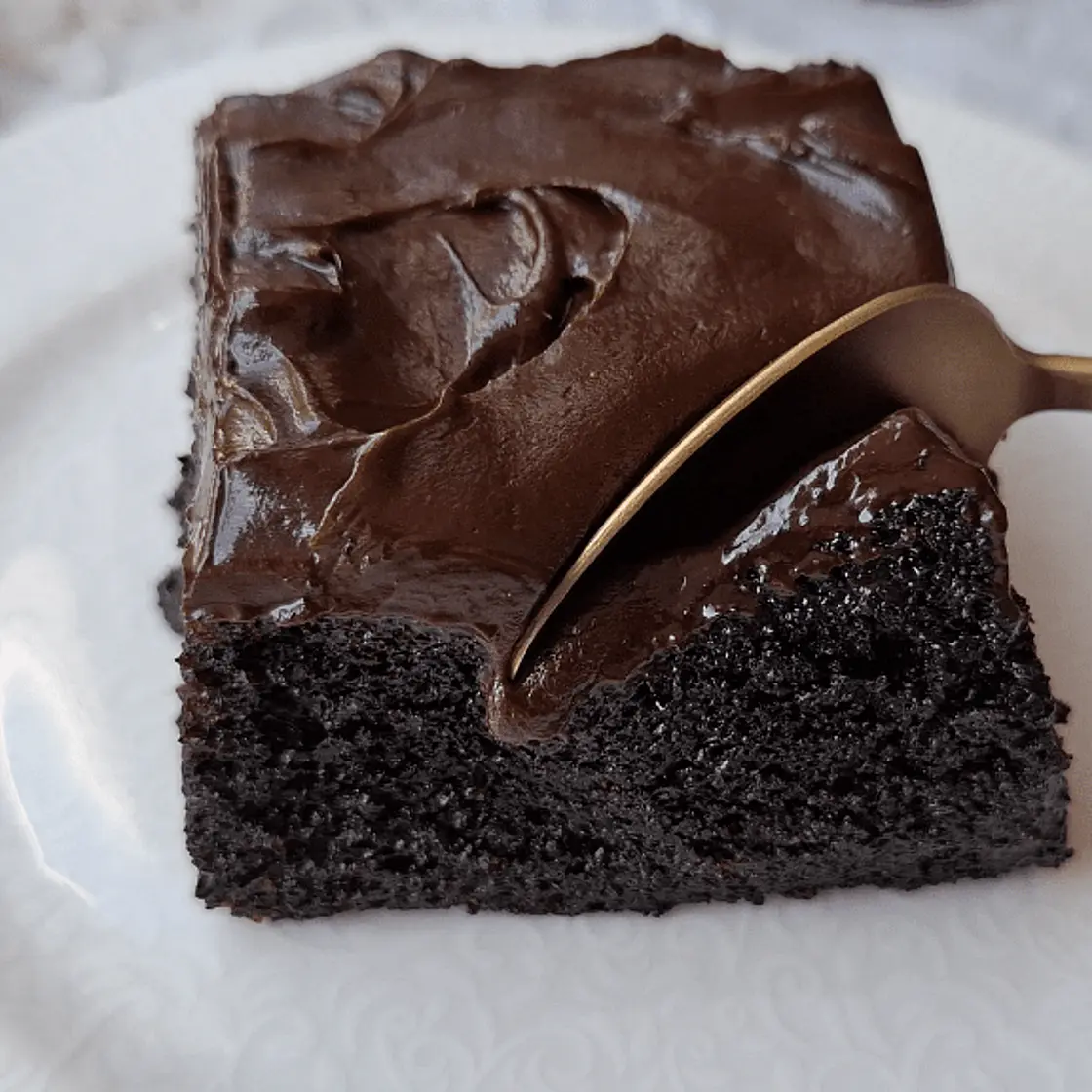 Gooey Chocolate Fudge Cake