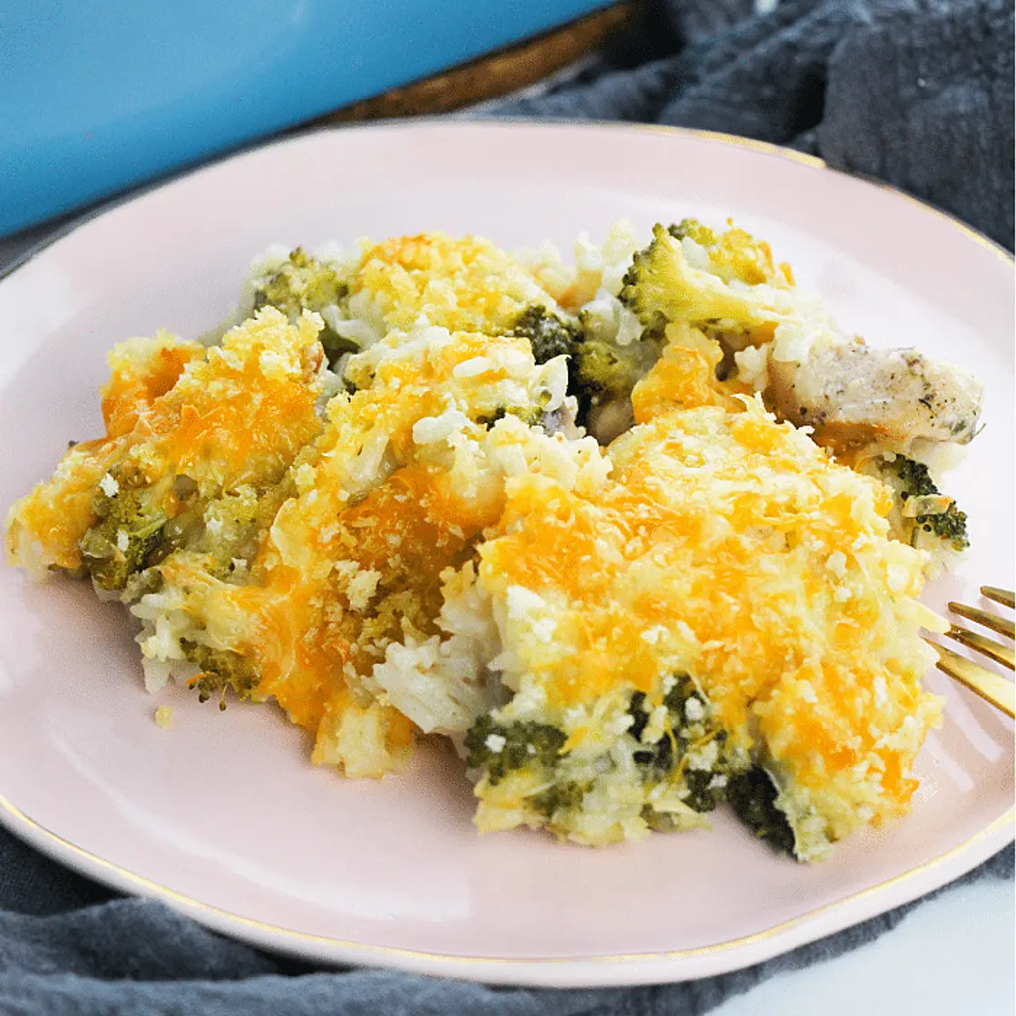 Cheesy Chicken Broccoli Rice Casserole