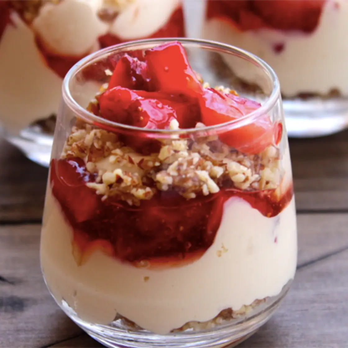 Skinny Mini Desserts - Strawberry Cheesecake