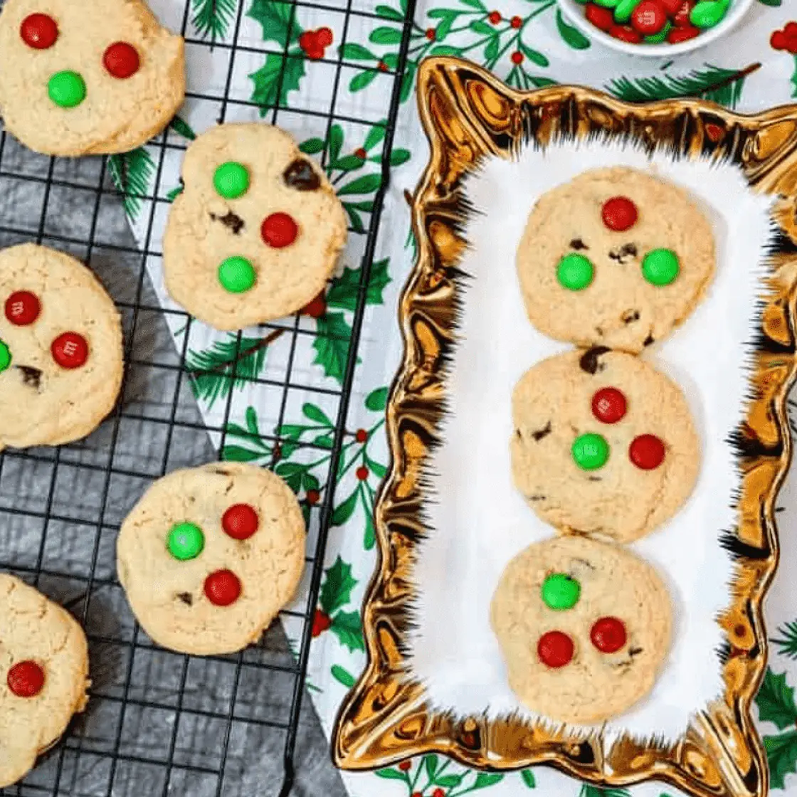 Air Fryer Christmas M&M Cookies