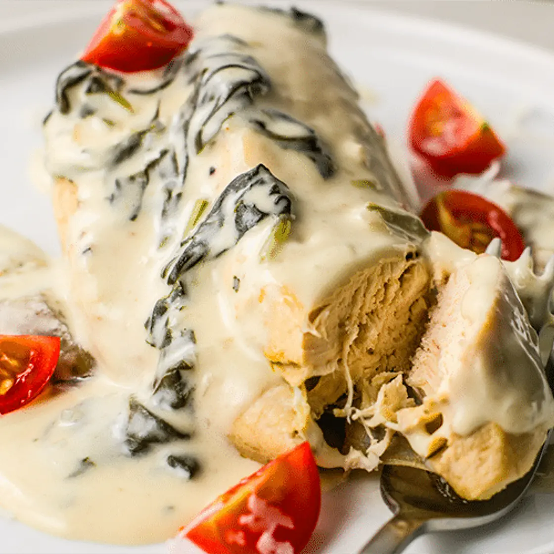 Slow Cooker Spinach Artichoke Chicken