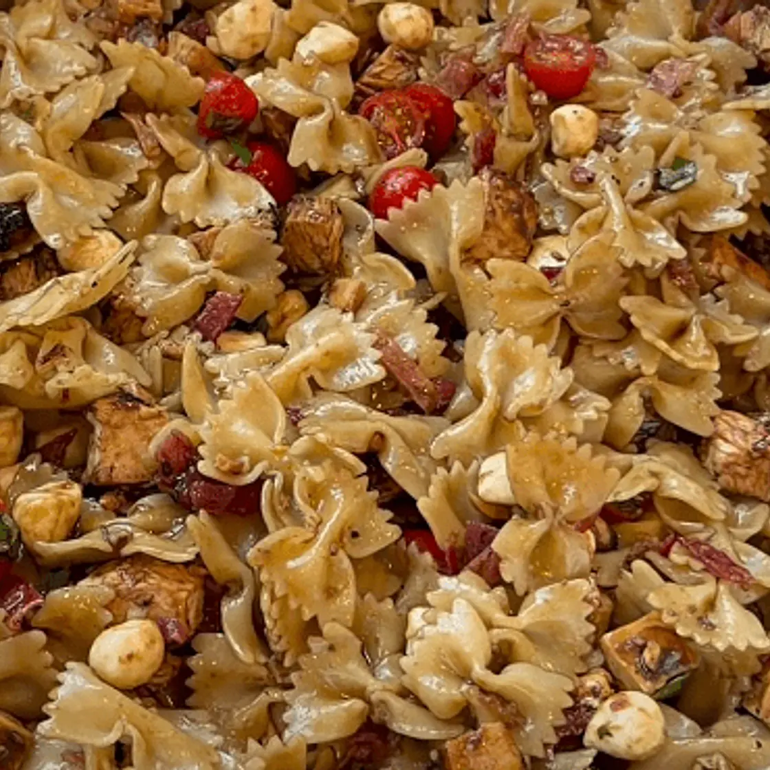 Bruschetta Chicken & Bacon Pasta