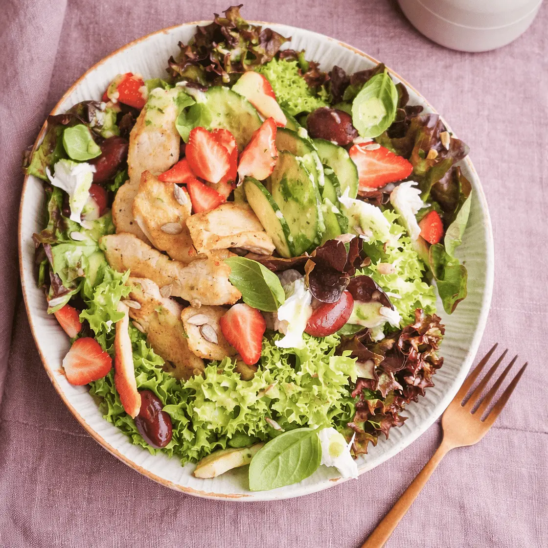Strawberry Chicken Salat
