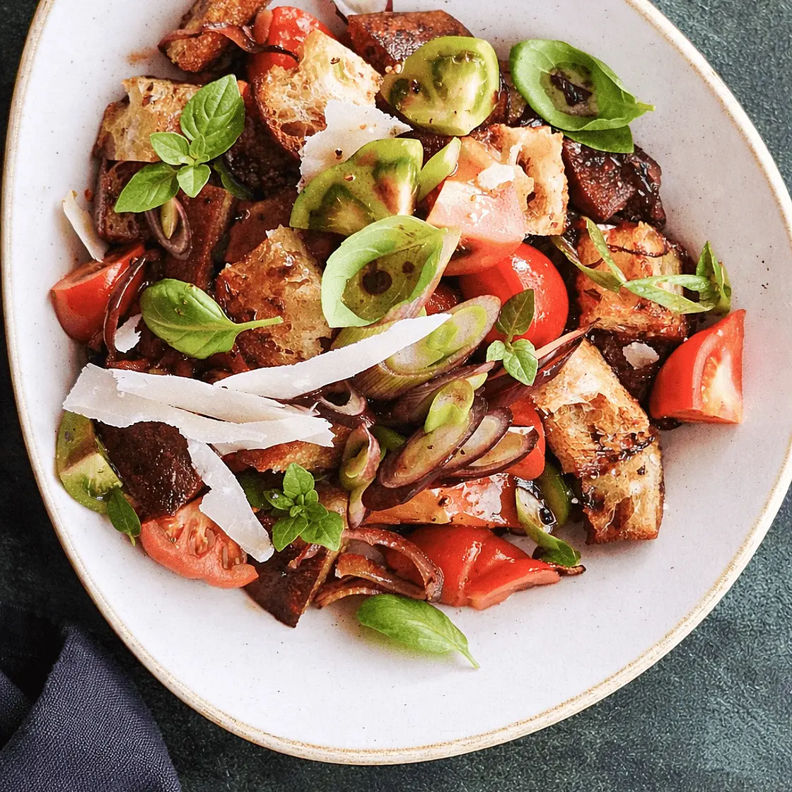Italienischer Brotsalat (Panzanella)