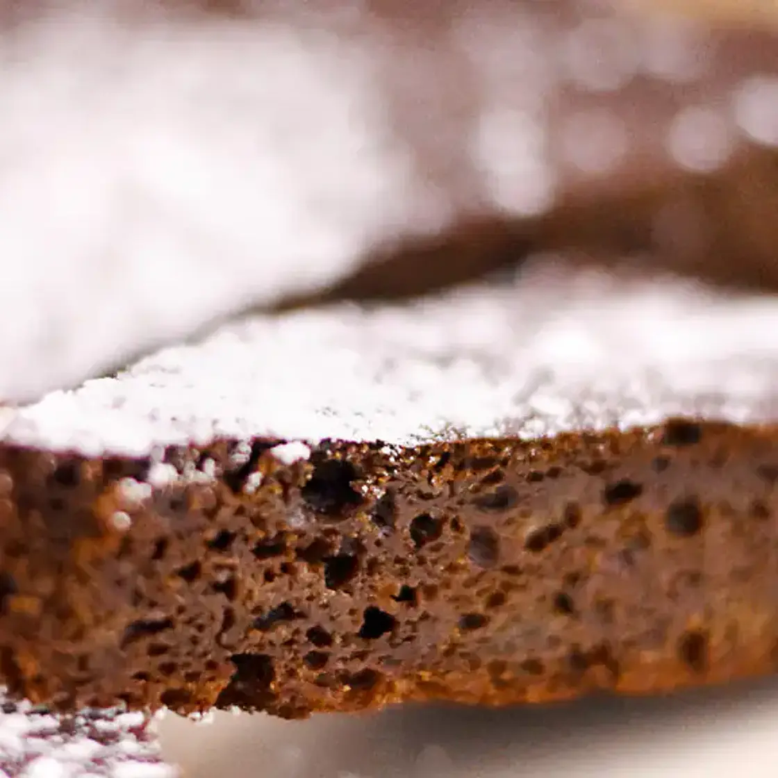 Gâteau chocolat sans beurre (avec miel et courgettes) !