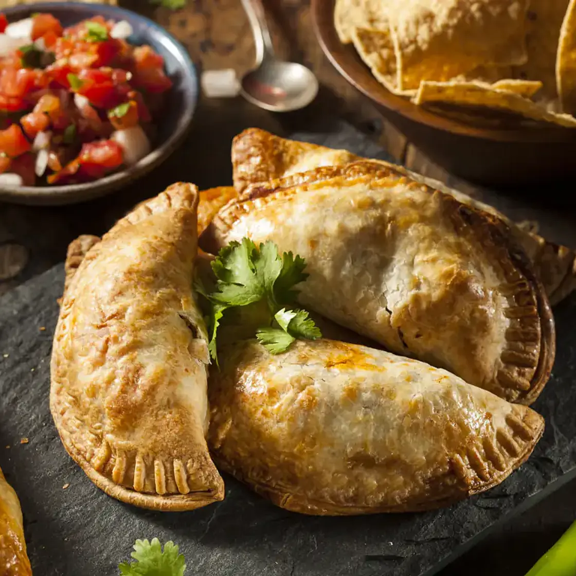 Empanadas ratatouille pesto