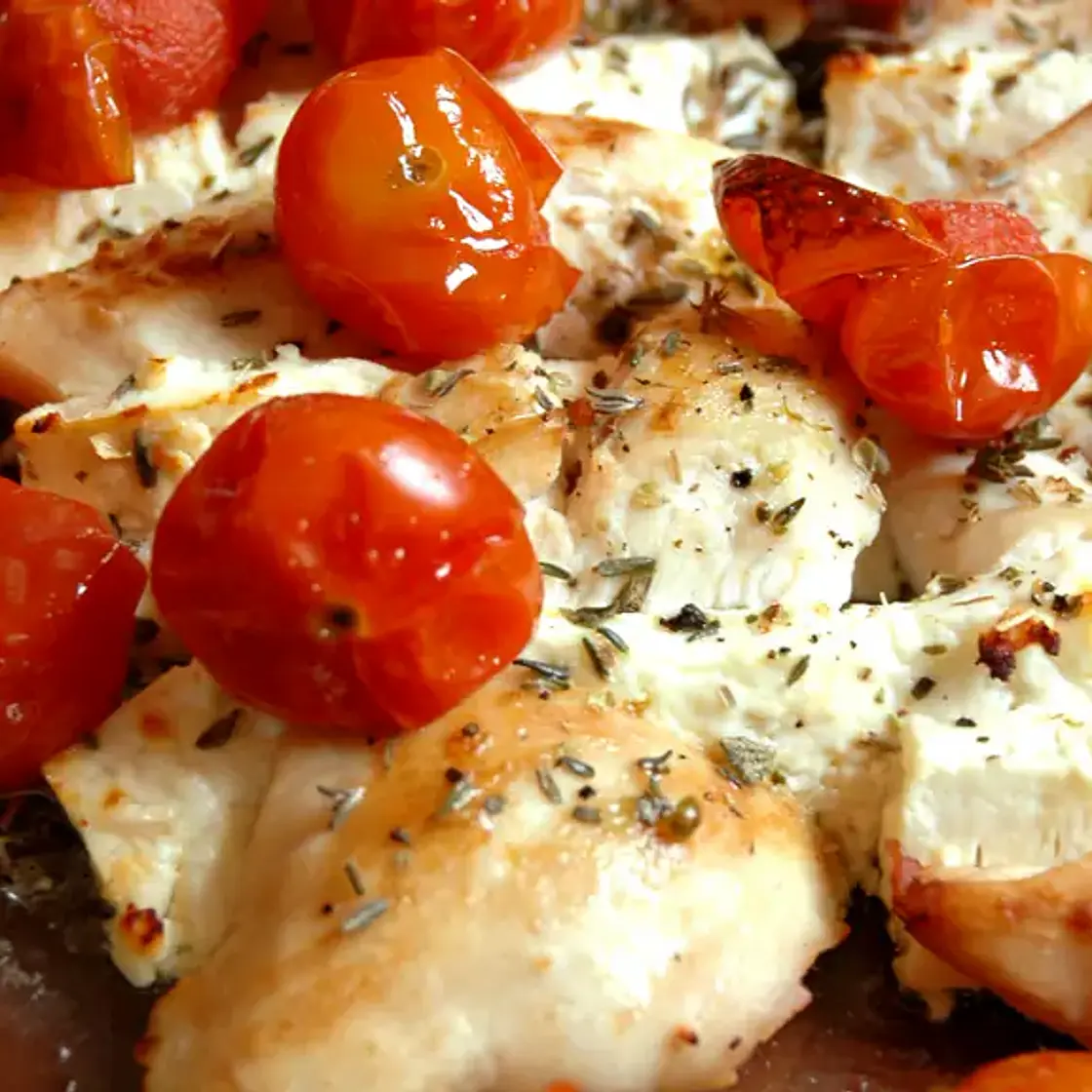 Escalopes de dinde à la feta et tomates cerises