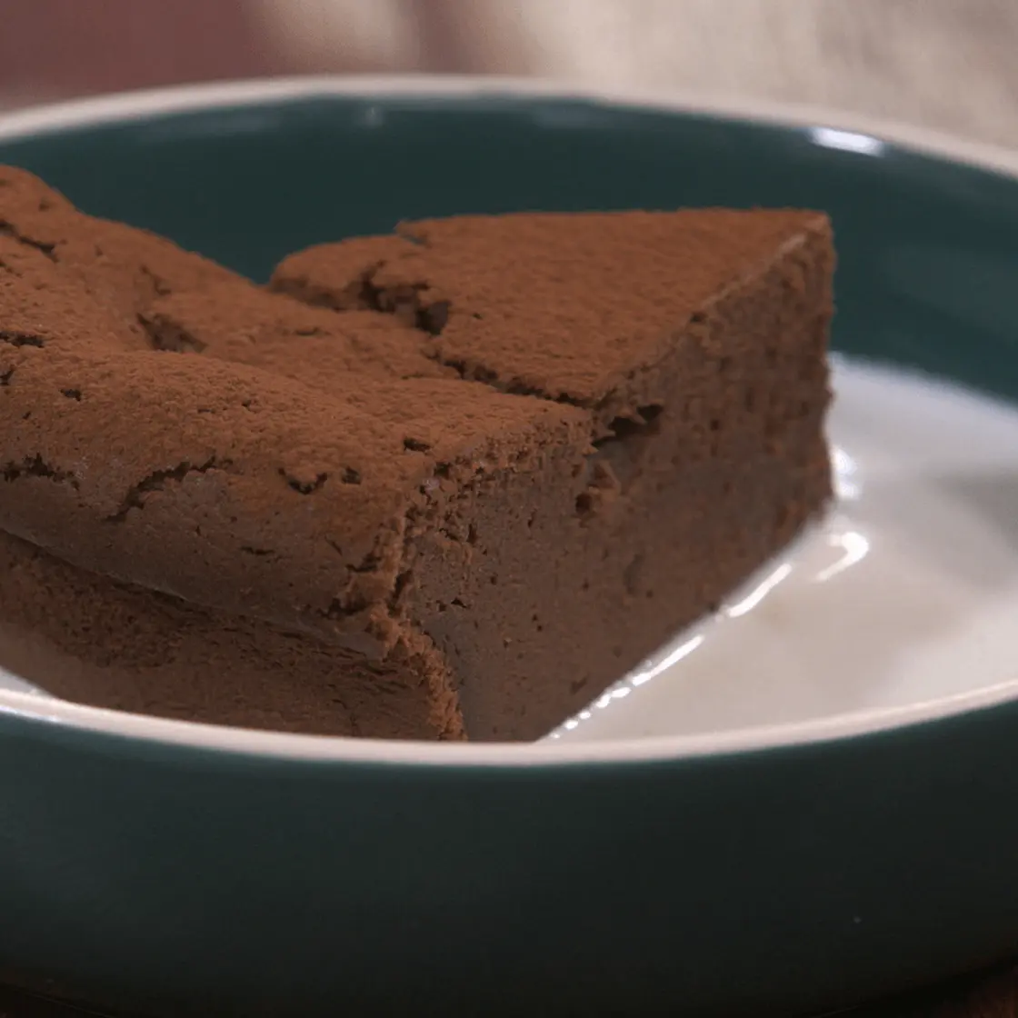Gâteau chocolat-crème anglaise express