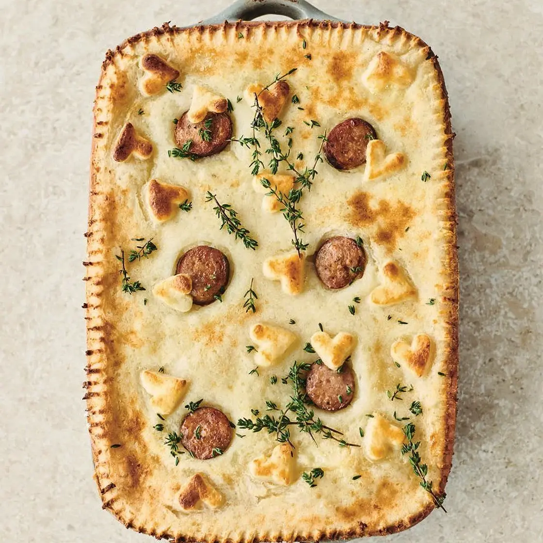 Sausage & mash pie