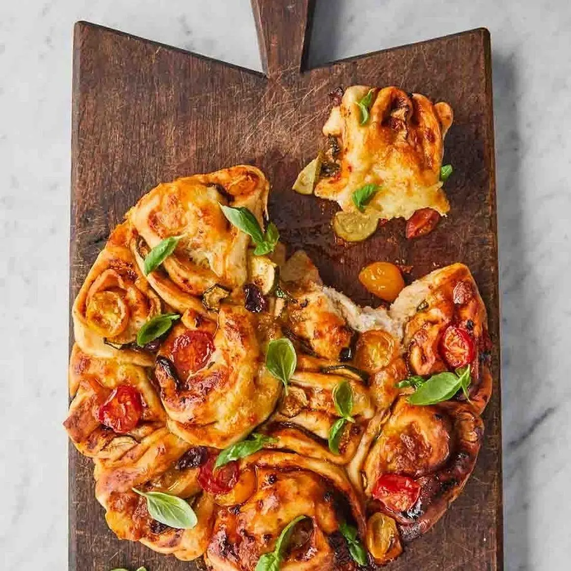 Pizza twister bread