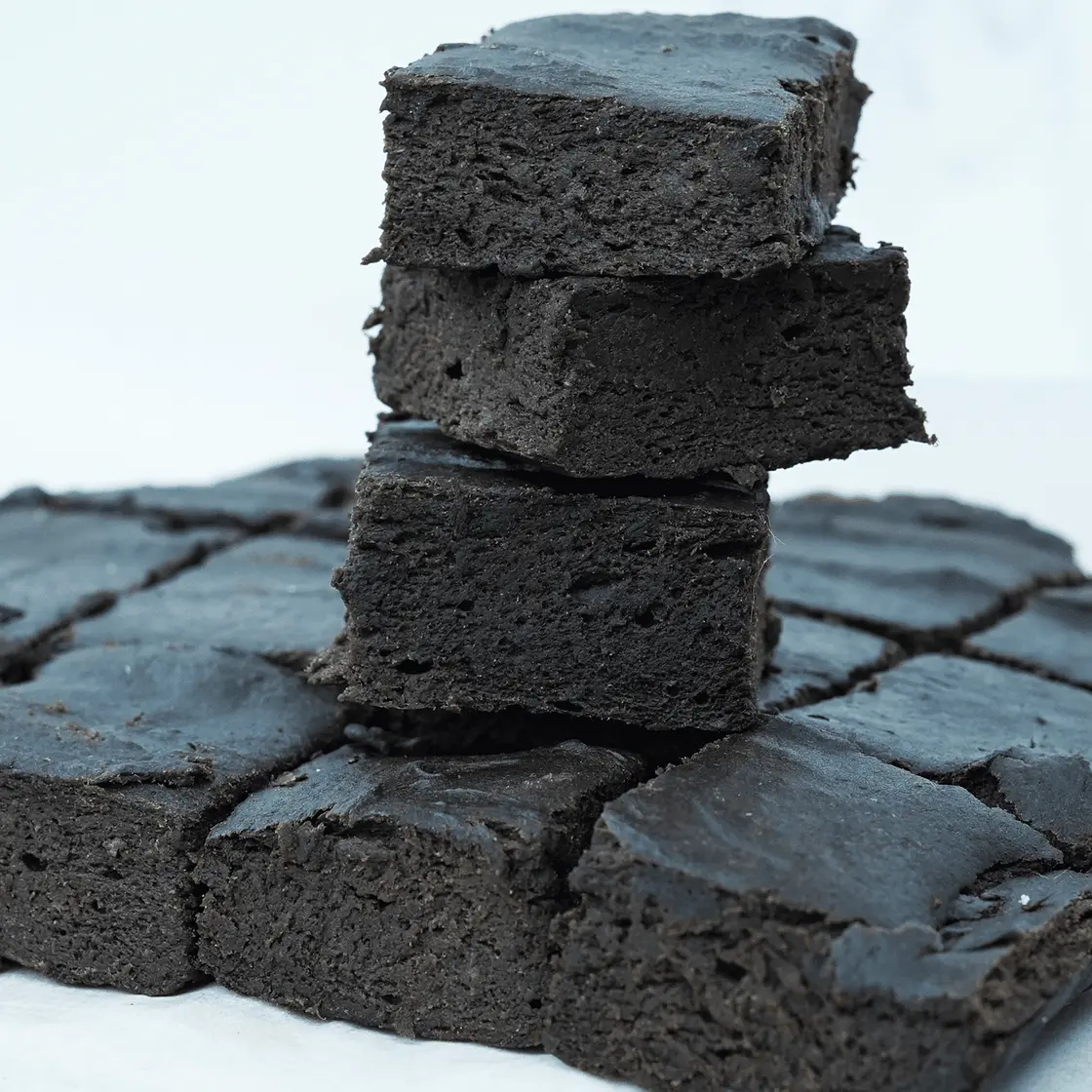 HEALTHY 3-INGREDIENT BROWNIES