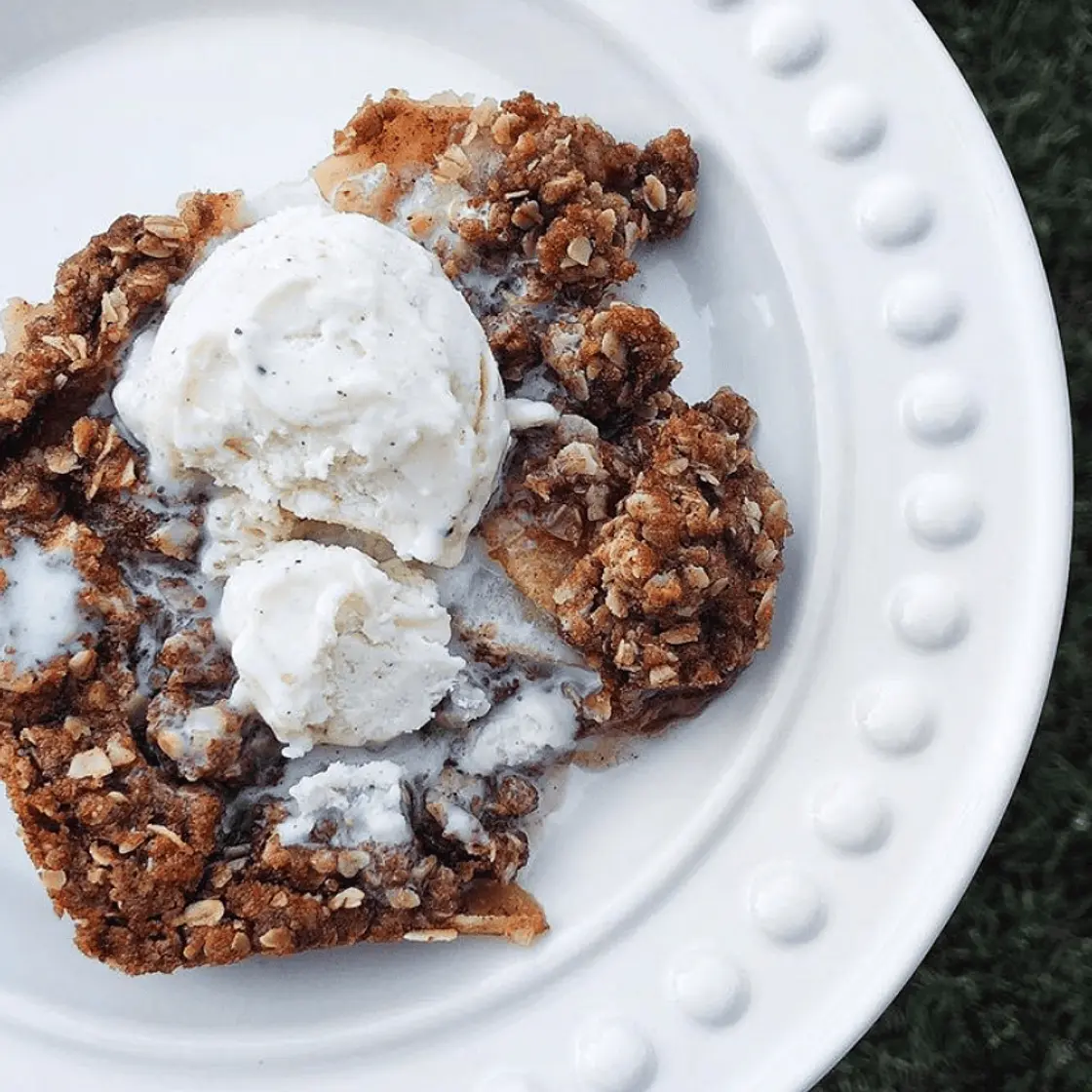 The BEST Cinnamon Brown Sugar Apple Crisp ~ Double Topping!