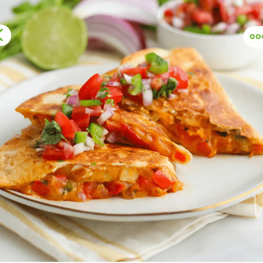Chicken & Bell Pepper Quesadilla with Pico de Gallo