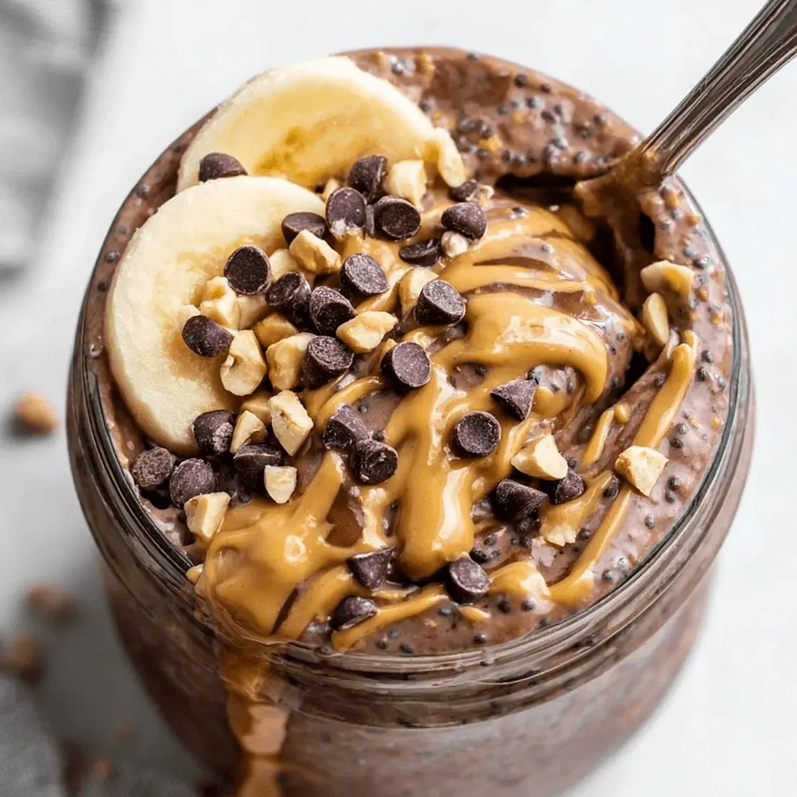 Chocolate peanut-butter overnight oats