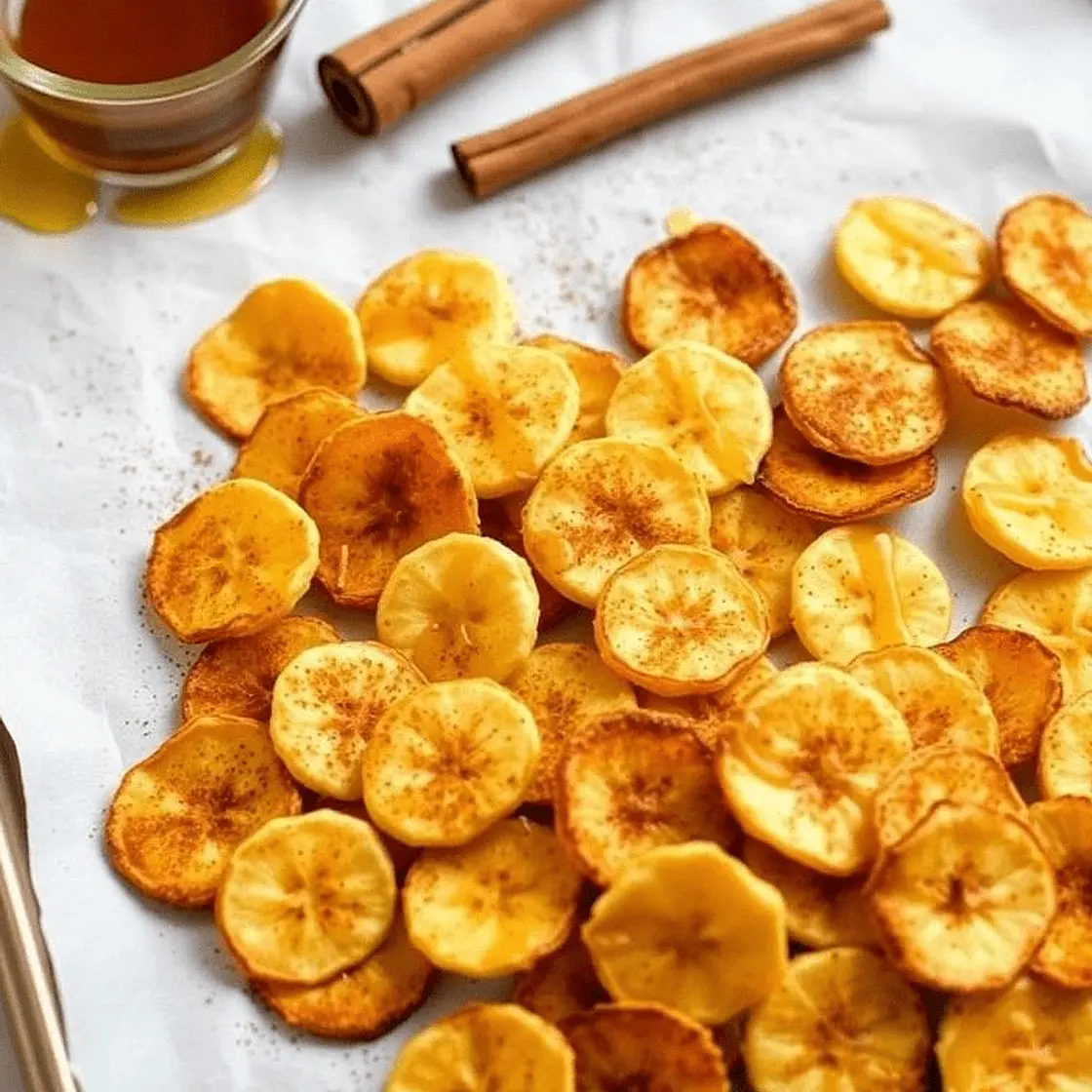 Cinnamon-sugar banana chips
