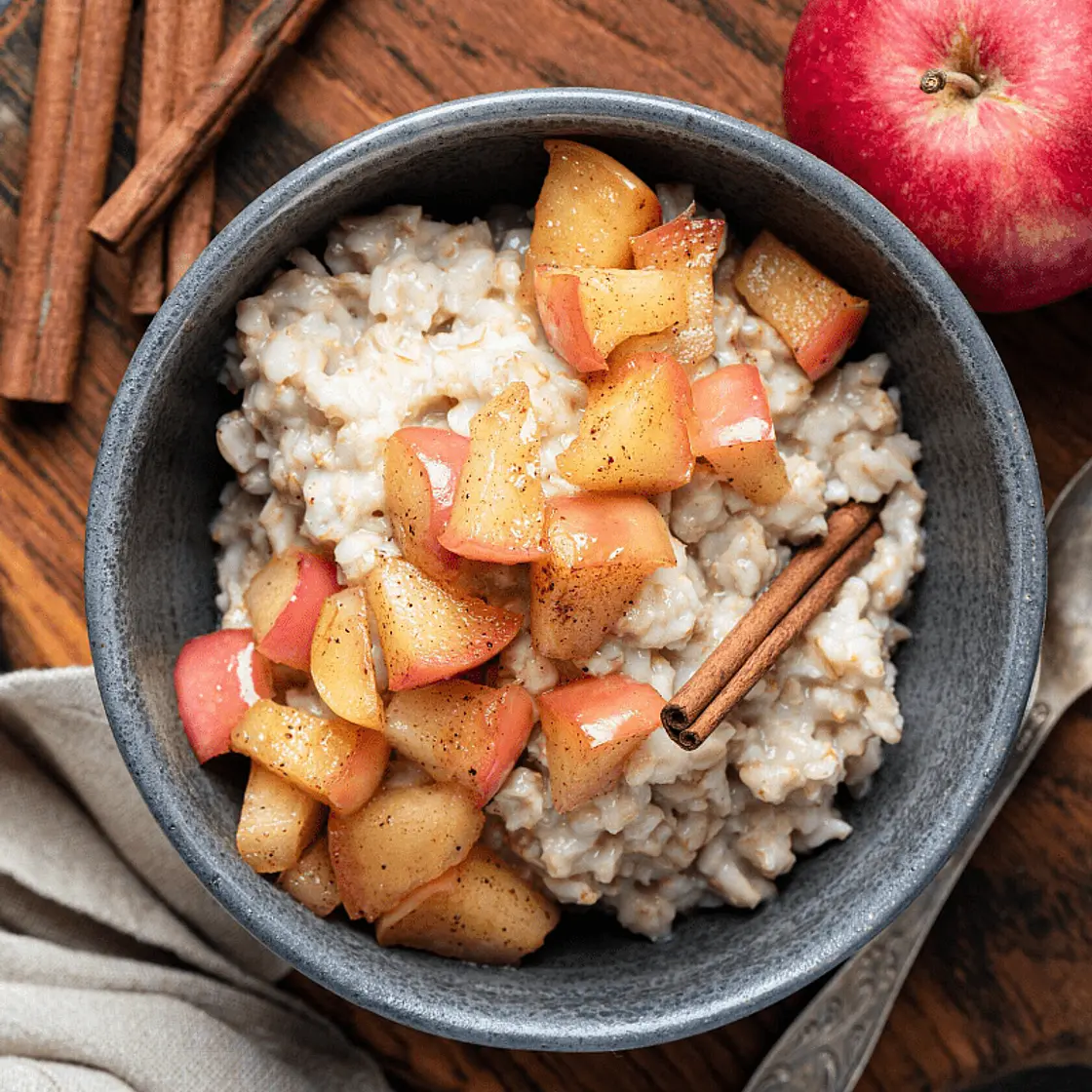 Apple-cinnamon protein oats