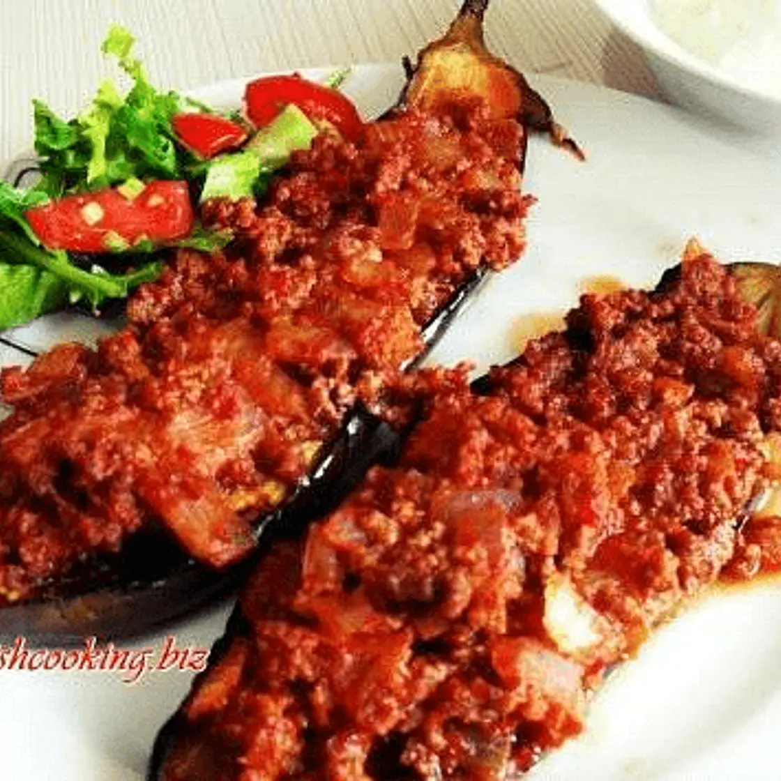 Karnıyarık — Turkish Stuffed Aubergines