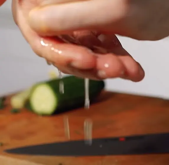 Add lemon juice to yogurt