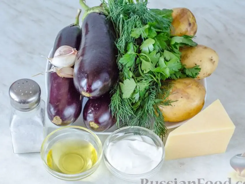 Подготавливаем продукты.