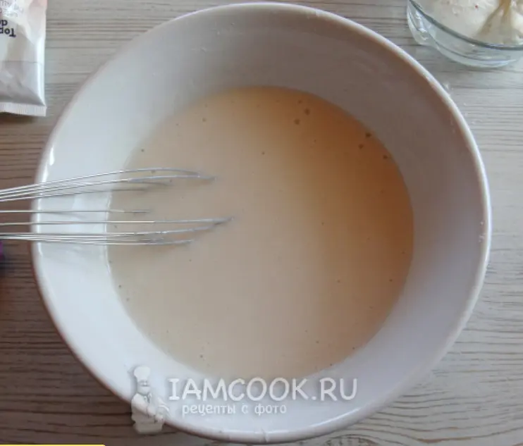 Тщательно размешать, чтобы не было комочков.