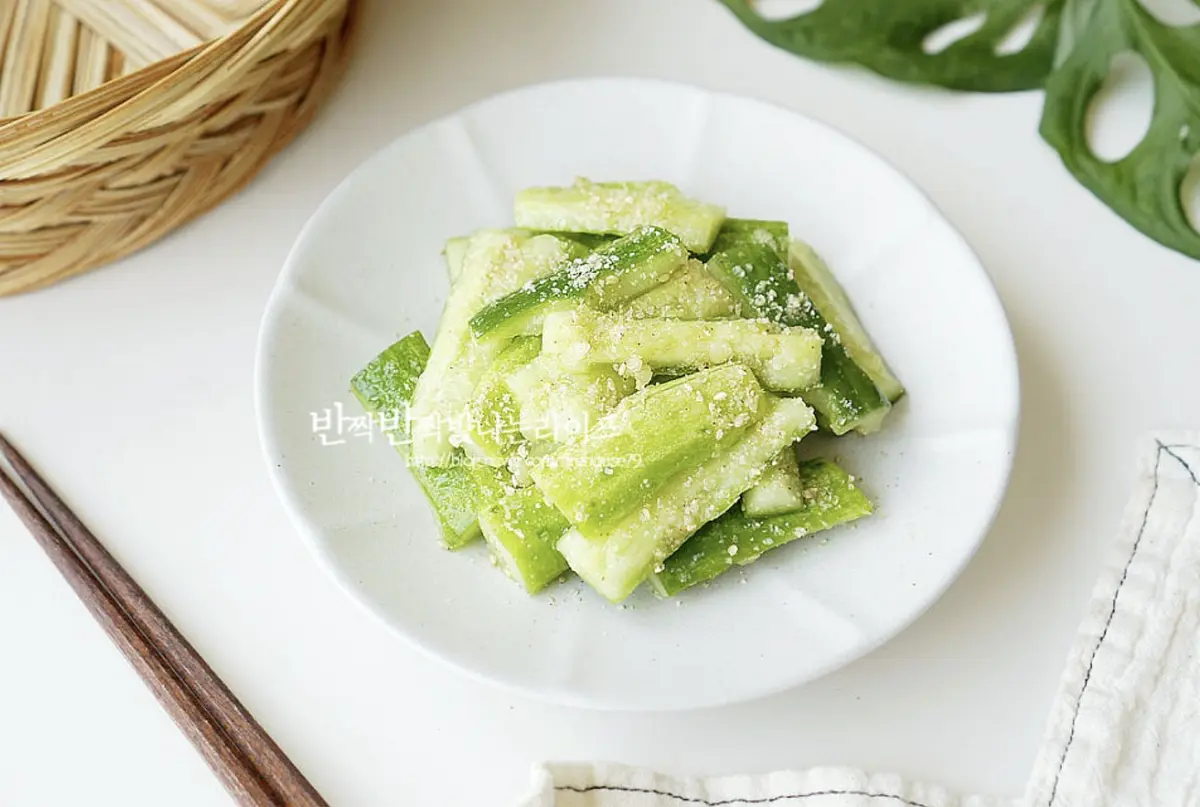 시원한 상큼한 맛은 차갑게 먹으면 더 맛있게 완성됩니다.