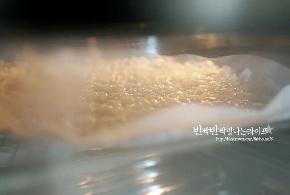 180도 15분 기준으로 뒤집어 5~10분 더 구워주는데요.