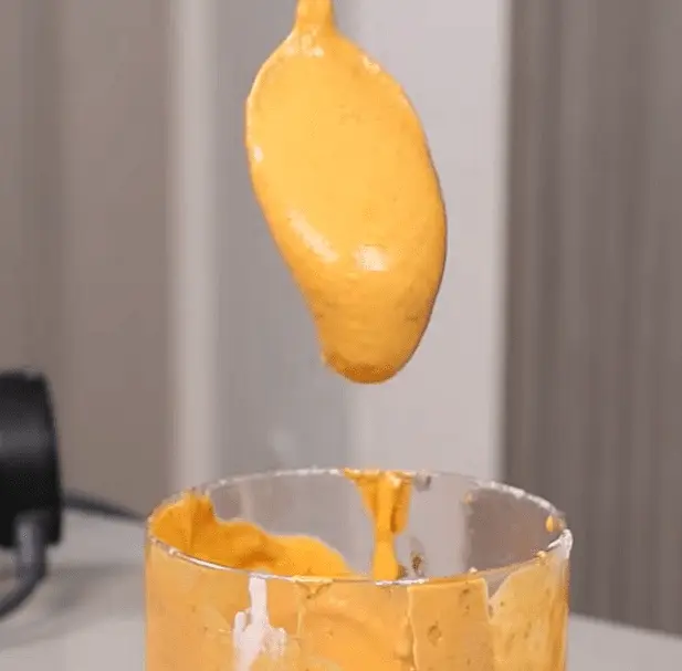 Make the Chipotle Aioli
Add ingredients to a tall container.
Mix the emulsifier
Blend with an immersion blender for 1–2 minutes until smooth and creamy.
Transfer to a squeeze bottle or container and refrigerate.