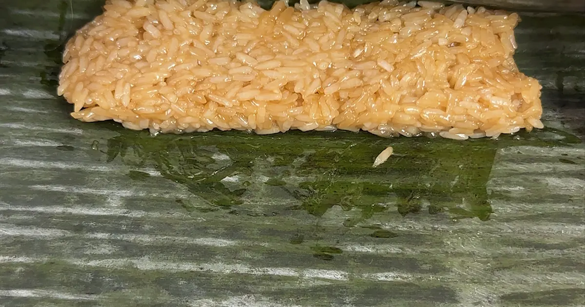 Rice Cakes in Banana Leaf (Suman) Recipe | Samsung Food App