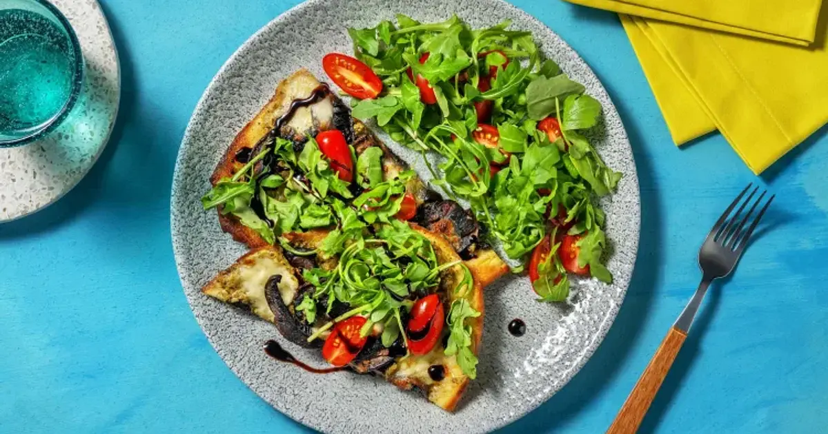 Garlic Portobello Mushroom Naanizza Recipe | Samsung Food App
