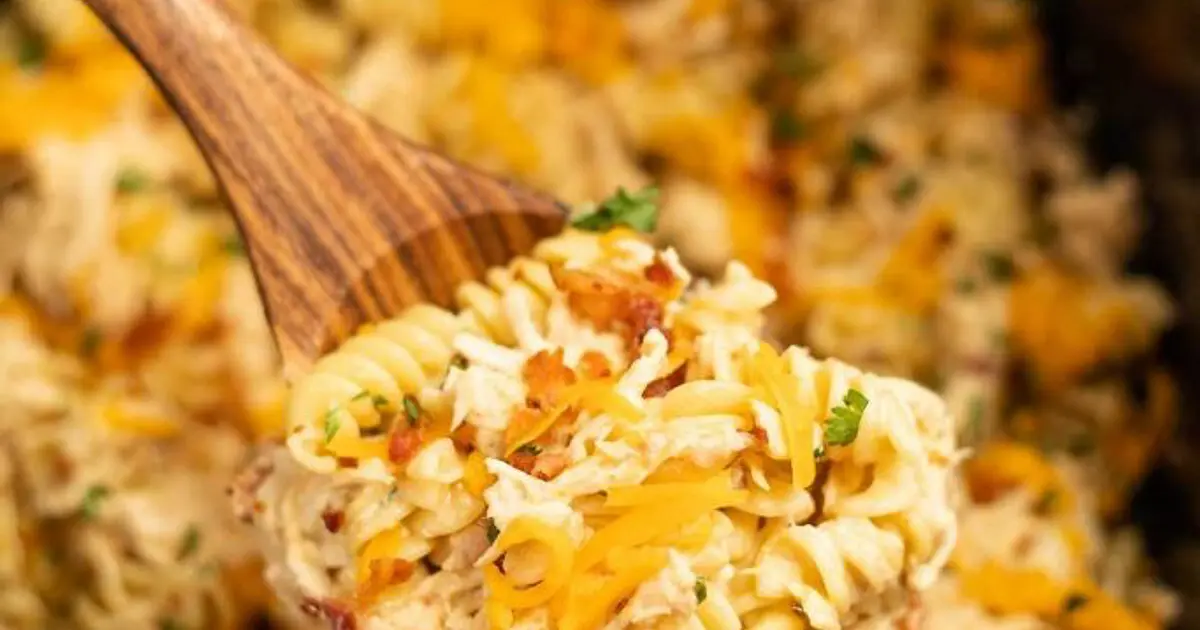 Crockpot Chicken Bacon Ranch Pasta Recipe | Samsung Food App