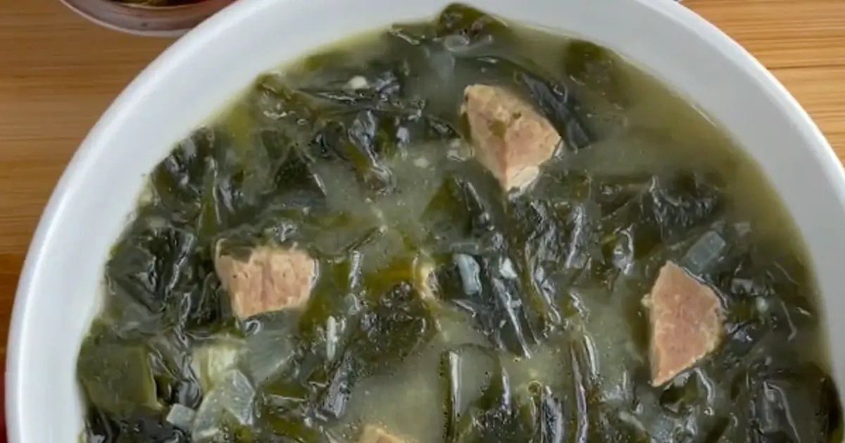 𝗦𝗲𝗮𝘄𝗲𝗲𝗱 &amp; 𝗕𝗲𝗲𝗳 𝗦𝗼𝘂𝗽 (𝗠𝗶𝘆𝘂𝗸 𝗚𝘂𝗸) | 미역국⁣ 🌿 Recipe | Samsung Food App
