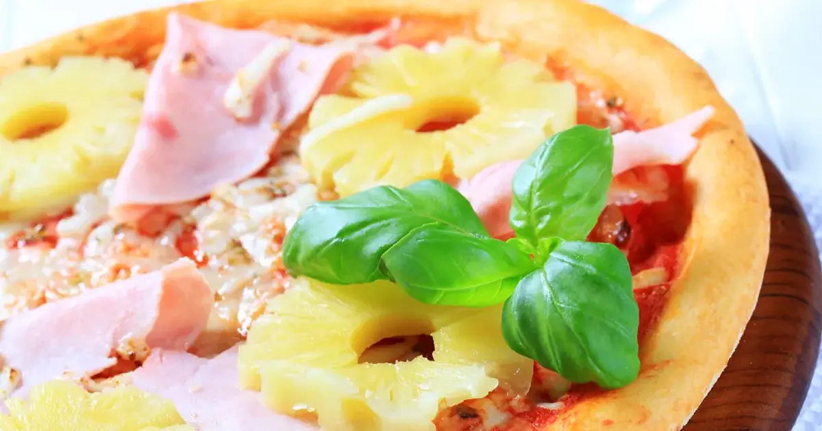 Pizza hawaïenne Recipe | Samsung Food App
