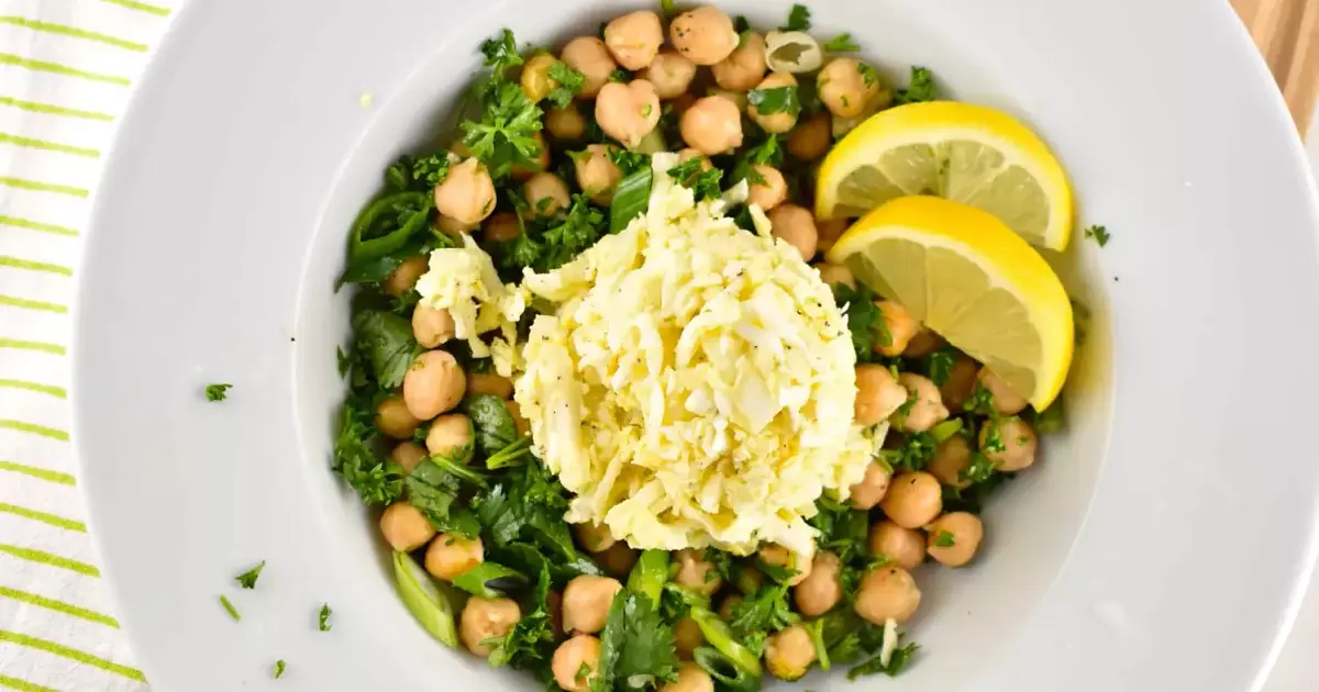 Egg and Chickpea Salad Recipe | Samsung Food App