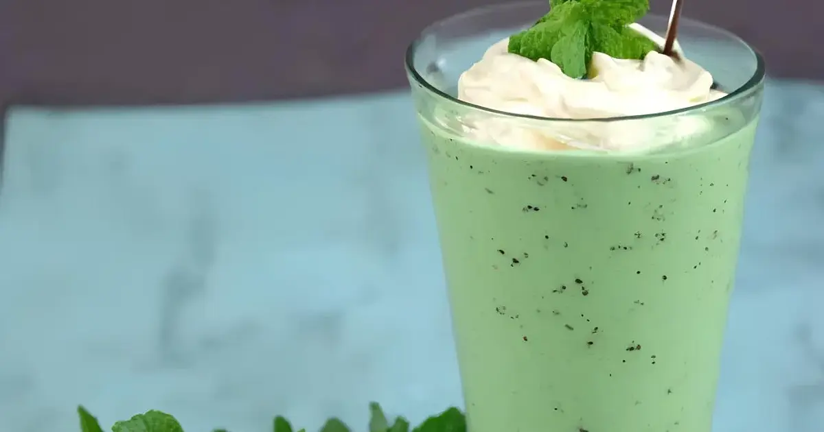 Mint Chocolate Milkshake Recipe | Samsung Food App