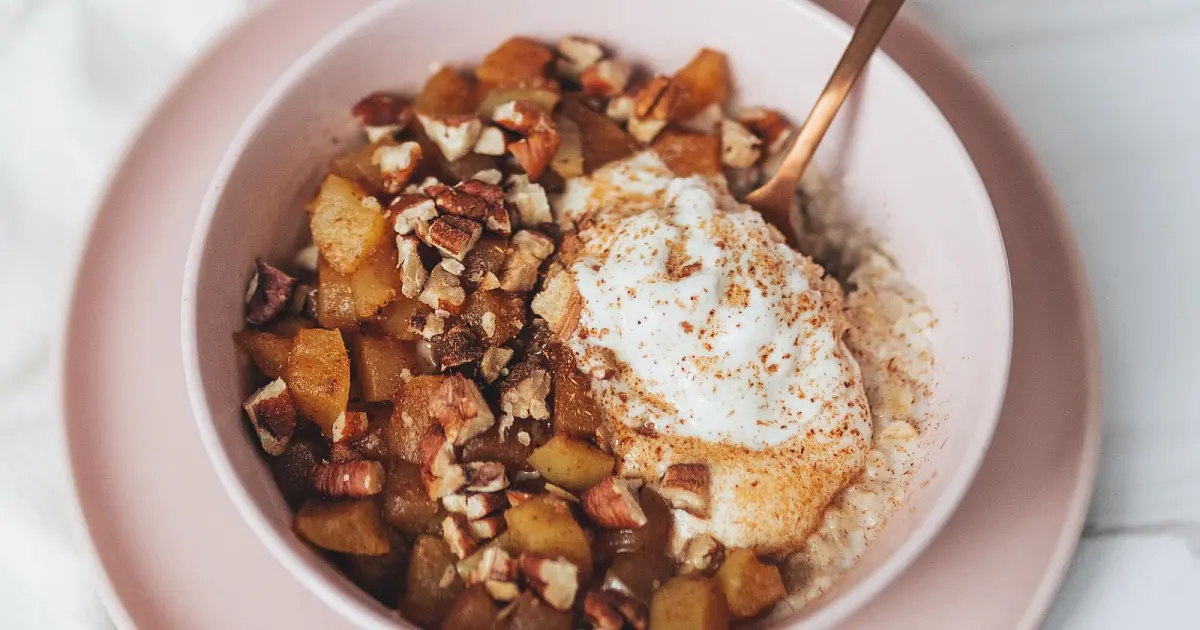 Apple Pie Oatmeal Recipe | Samsung Food App