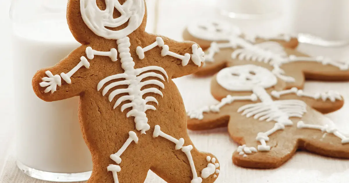 Gingerbread Skeletons Recipe | Samsung Food App
