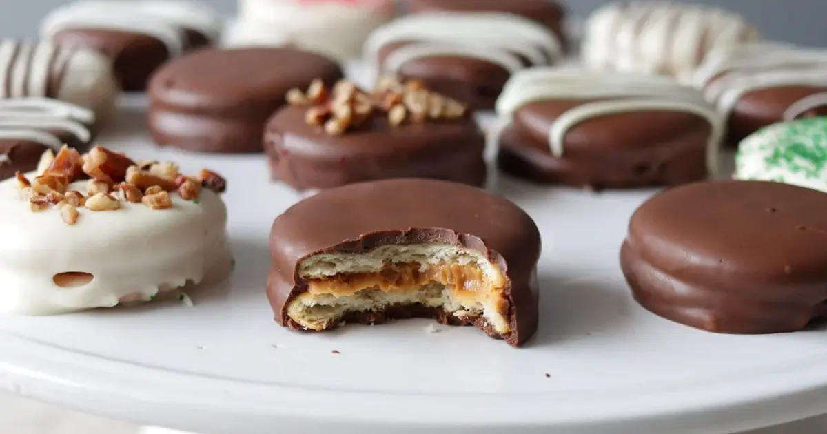 Chocolate Covered Peanut Butter Ritz Crackers Recipe | Samsung Food App