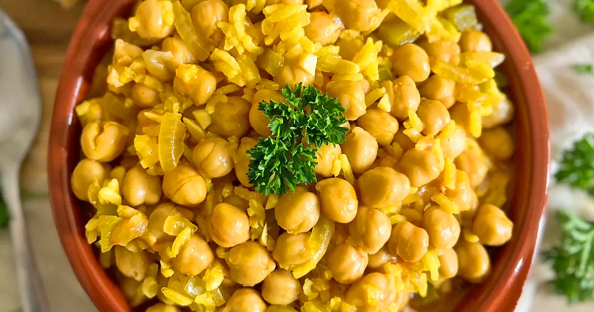 Spanish Chickpeas and Rice | Garbanzos Como Conejo Recipe | Samsung Food App
