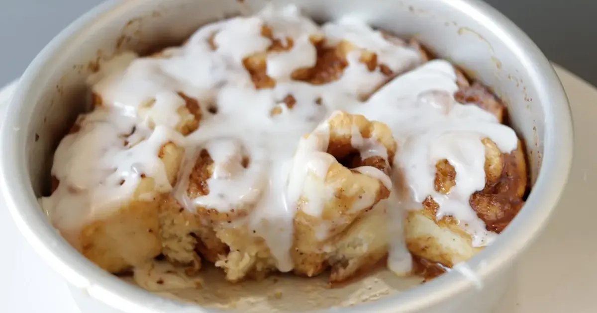 2-Ingredient Dough Cinnamon Rolls Recipe | Samsung Food App