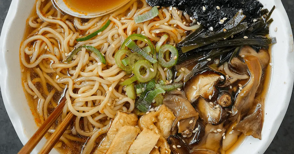 Vegan Shoyu Ramen Recipe | Samsung Food App