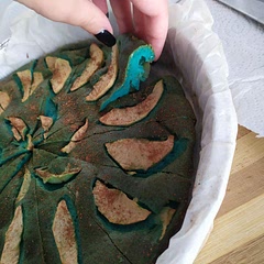 Once I cooked it with coloring, looks like a mystery pie!

+ You can also make it with pear.