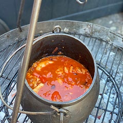 Very easy Cooking outdoors so wanted something fuss free. Ideal for this ...
Served it with pasta ❤️