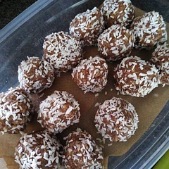 Very quick and easy to make. Lovely healthy snack.