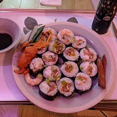My go to sushi rice recipe with the instant pot, I make pole bowls with it.  Essential: buy a non-stick pot for your instant pot. I tried the recipe without and it stuck everytime, wasting rice.