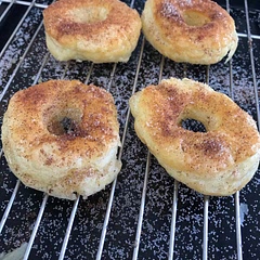 This recipe is flaky, buttery, cinnamonny goodness! Super quick and would definitely recommend!