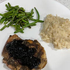 This was so good! Paired with green beans and mashed potatoes. The blueberry was a welcome addition to this chicken dish and super low prep so I’ll be making it again for an easy weeknight meal!