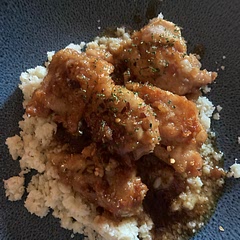 Easy to make and tastes delicious. I served mine with cauliflower rice.