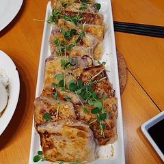 Next time I will lay them on a large platter separately as the rice paper sticks together. So good though!